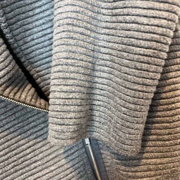 MINKPINK Take Care Biker Zip Jacket Ribbed Gray SZ Lg - Picture 7 of 11